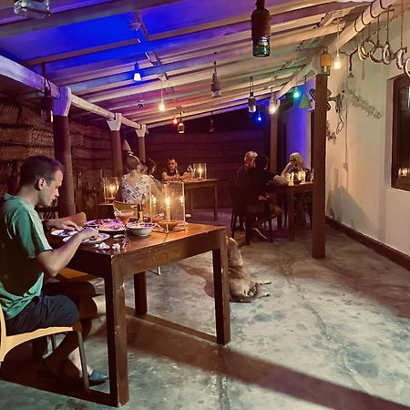 Relax Beach House แทนกาลเล ภายนอก รูปภาพ