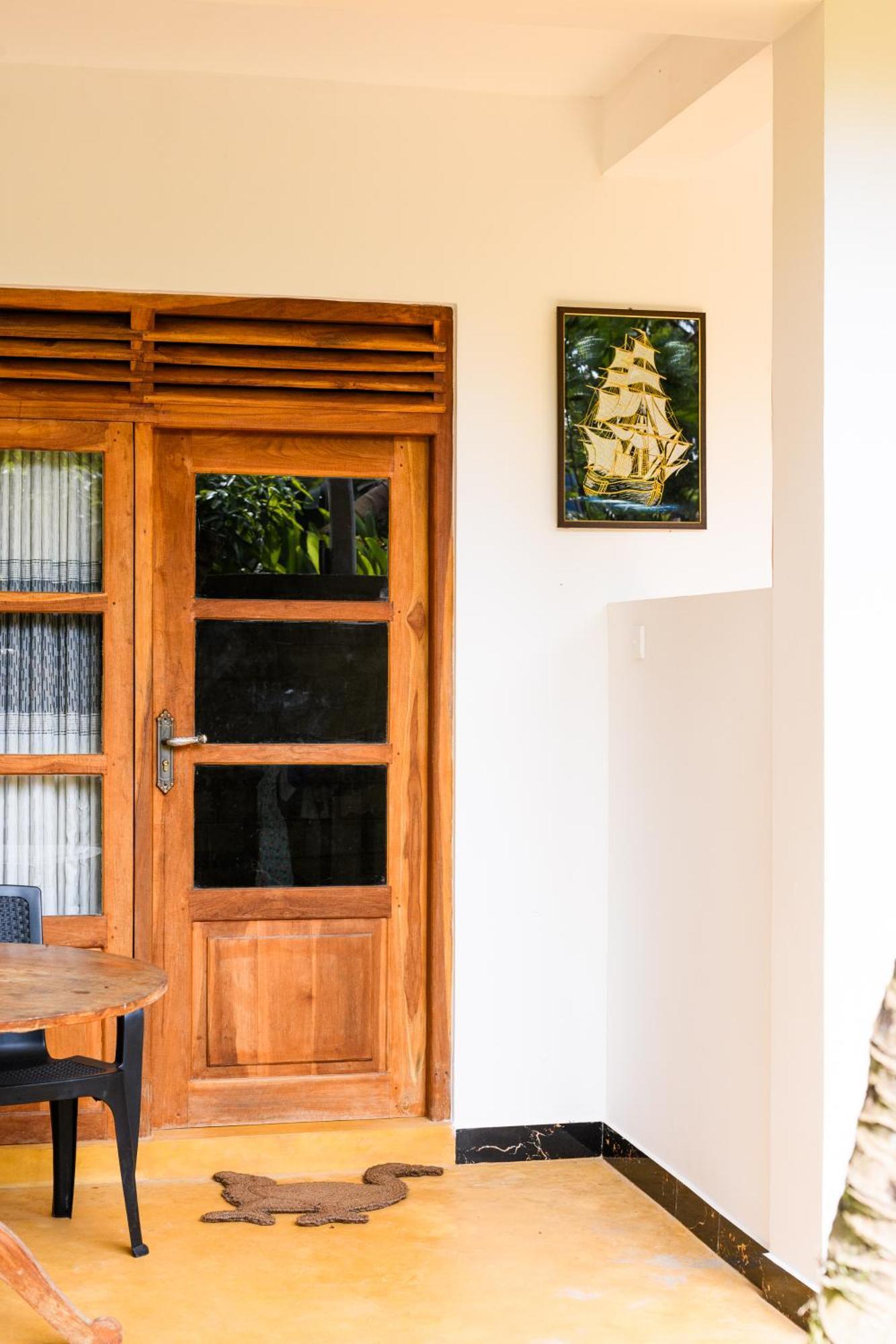 Relax Beach House แทนกาลเล ภายนอก รูปภาพ
