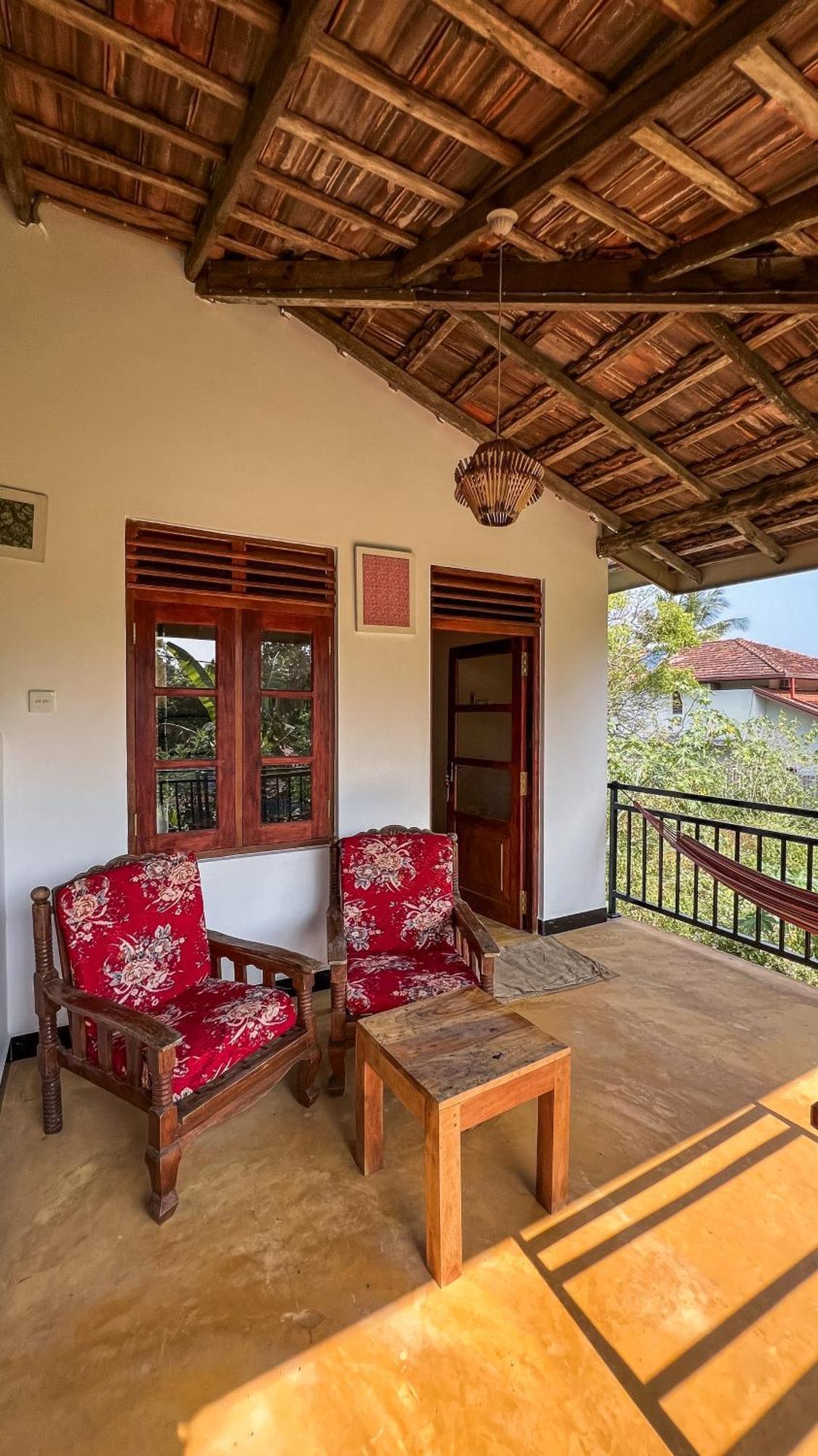Relax Beach House แทนกาลเล ภายนอก รูปภาพ